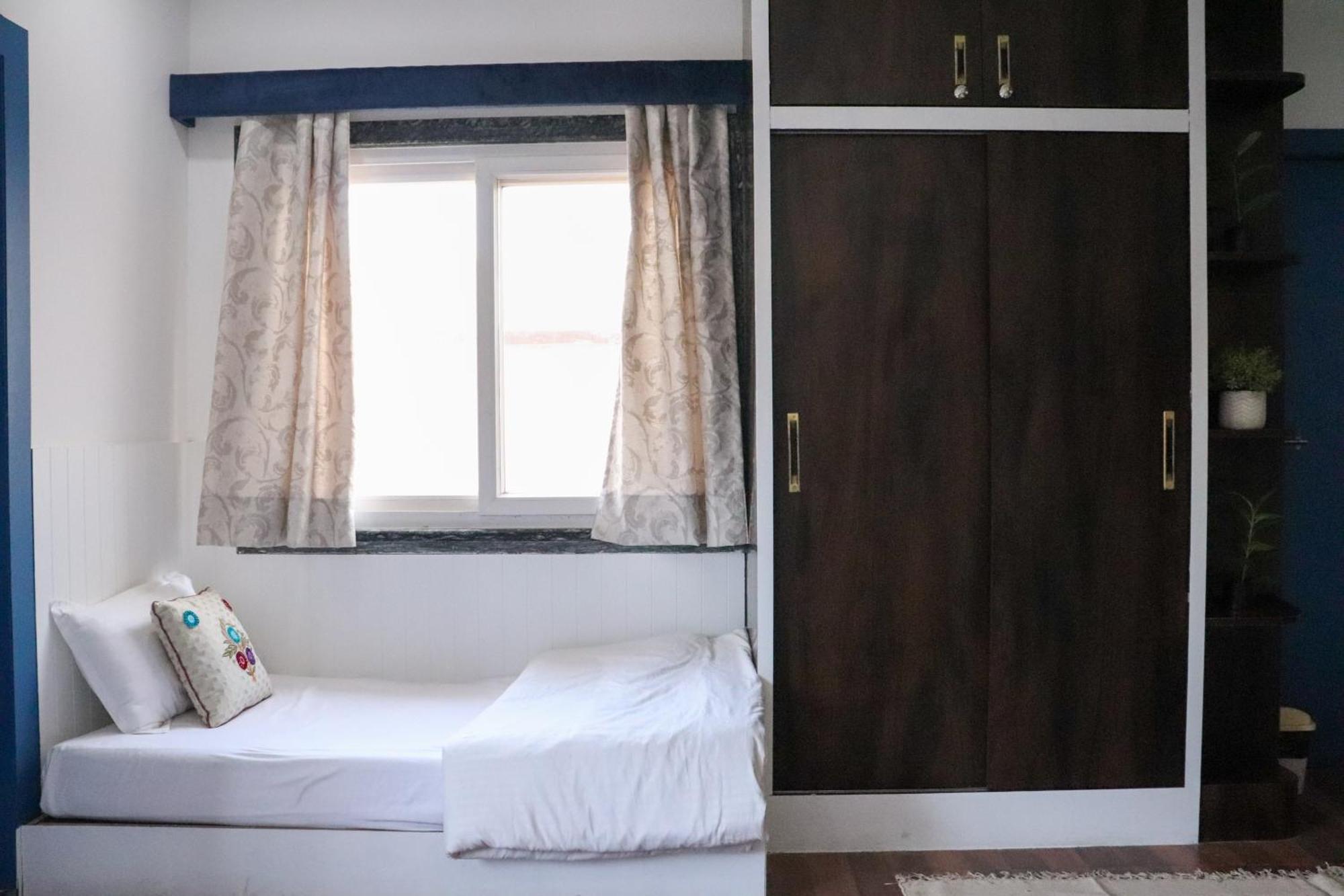 Blue Door Hotel Būndi Kamer foto